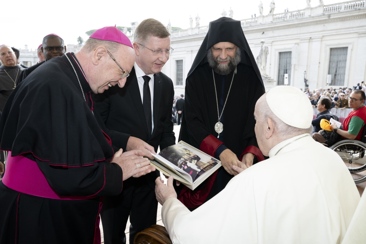 Találkozás Ferenc pápával Fotó: Vatican Media