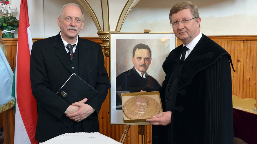 Reményik Sándor-díjjal tüntették ki Fekete Károly püspököt