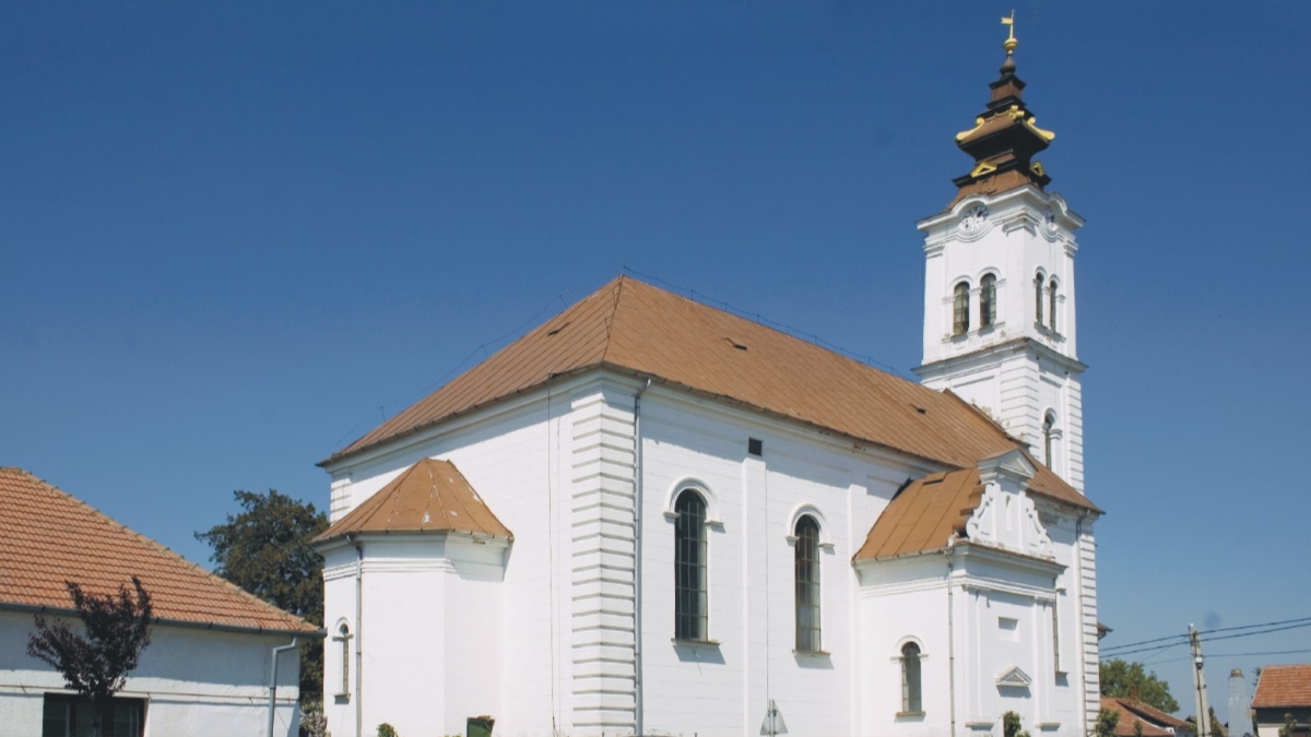 Alapkőletételi ünnepség az esztári református templomban