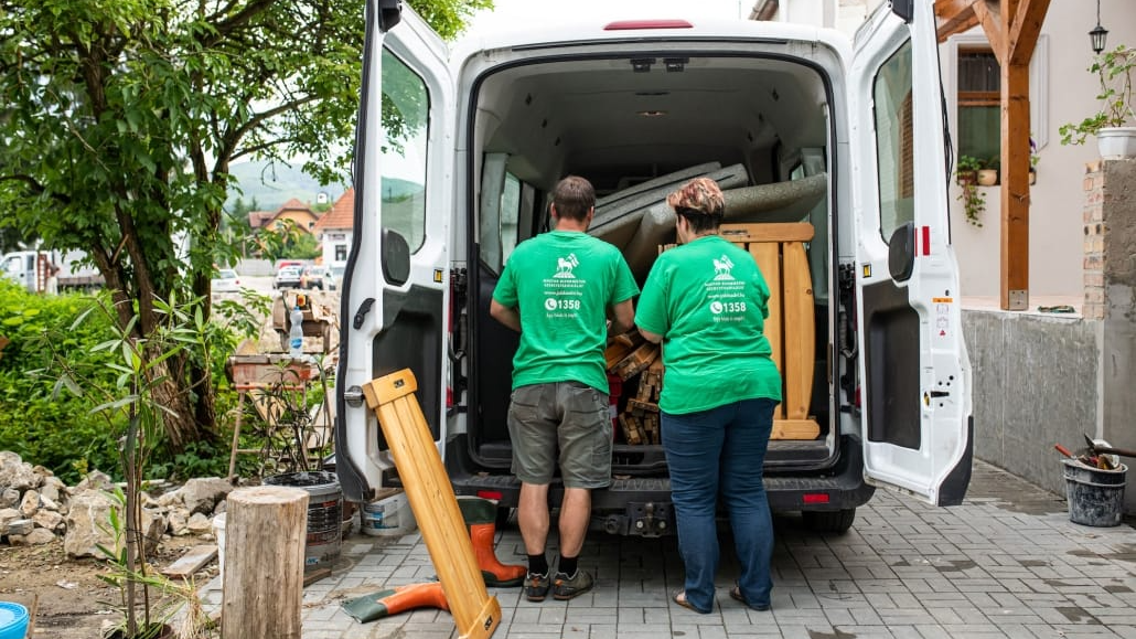 A viharkár áldozatainak segít a Magyar Református Szeretetszolgálat