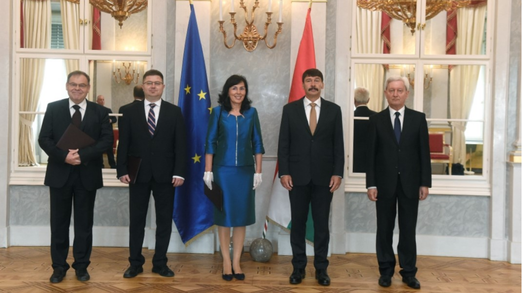 Kinevezte a köztársasági elnök a Debreceni Református Hittudományi Egyetem új rektorát