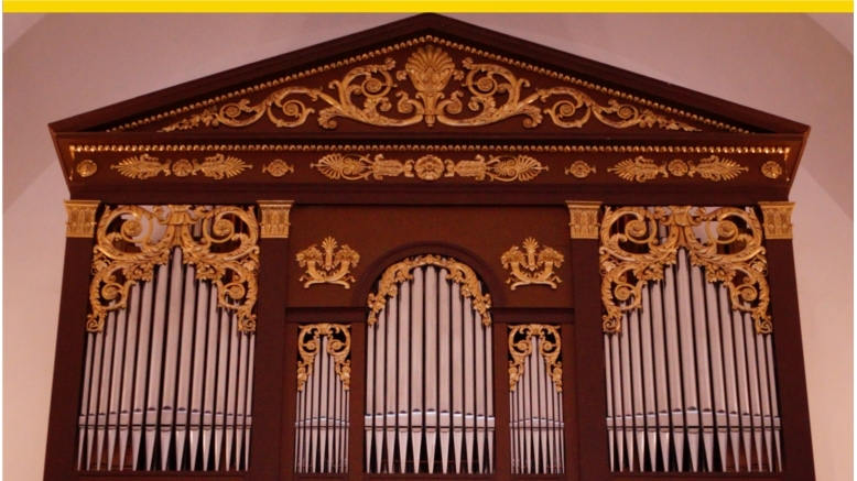 A Budavári Evangélikus Templom orgonaművésze szolgál a Nagytemplomban