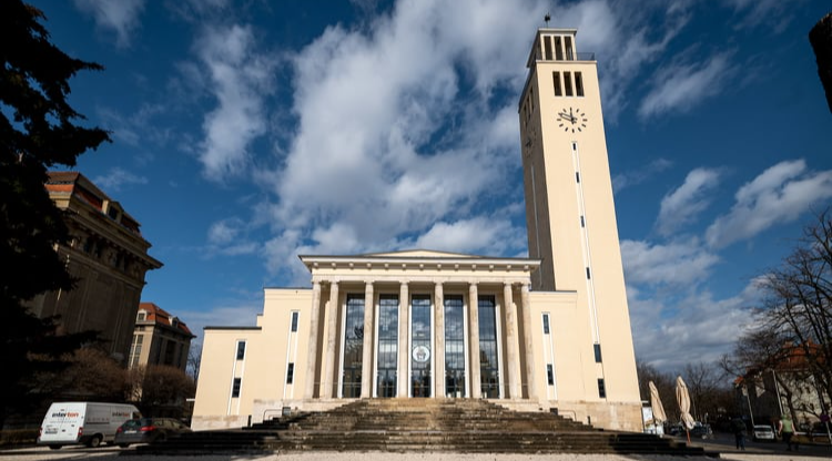 A Debreceni Egyetemi Református Templom az új tanévtől már teljes egészében szolgálja közösségét