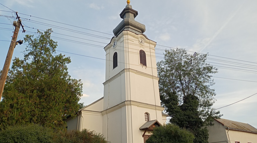 25 éve szolgál Monostorpályiban Karcza Sándor, felújítást is ünnepelt az egyházközség