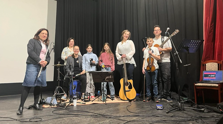 Csongrádi Egyházmegyei Ifjúsági Csendesnap Kiszomboron