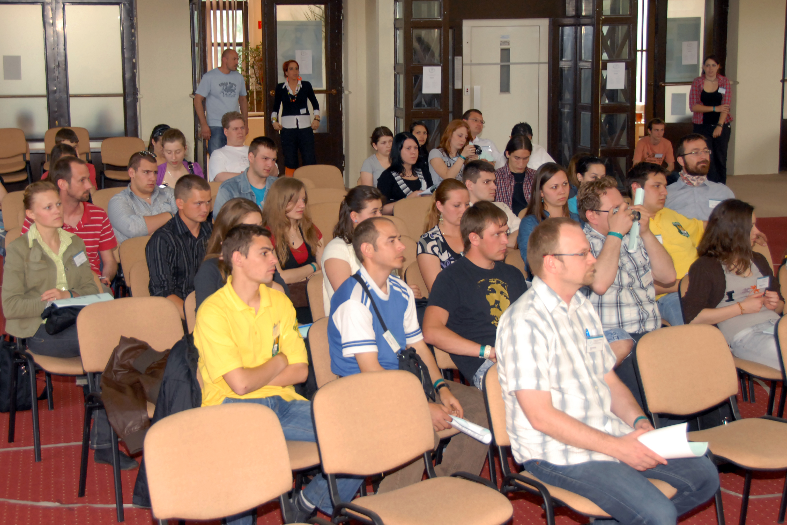 Debrecen, Egyetemi Templom ifjúsági találkozó