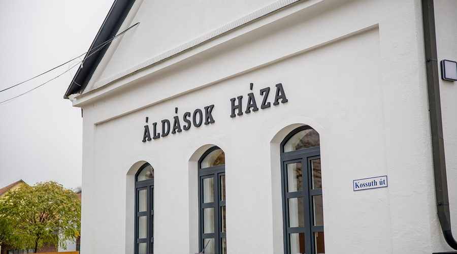 Átadták az Áldások Házát Hajdúsámsonban - fotók