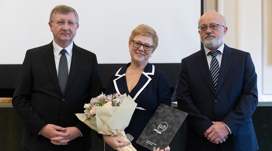 Nem hitben neveltek a szüleim, de hittel neveltek